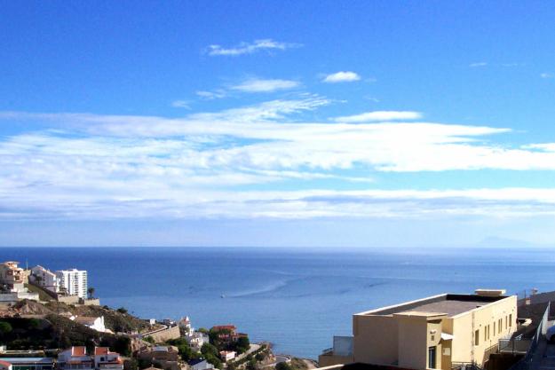 OCASIÓN ÚNICA:     FANTÁSTICO  CHALET EN EL FARO DE CULLERA  (Valencia  España)