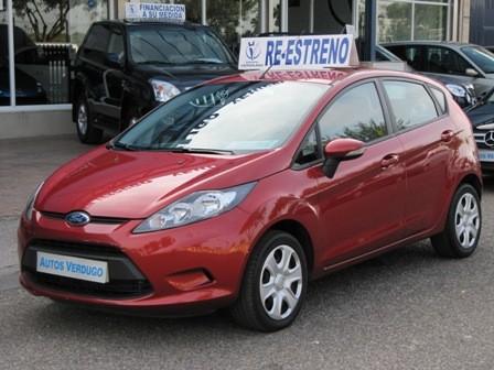 Ford Fiesta 125 TREND 82 CV en Sevilla