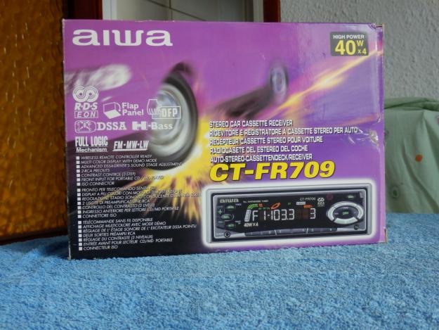 Radio-cassette de coche, a estrenar 