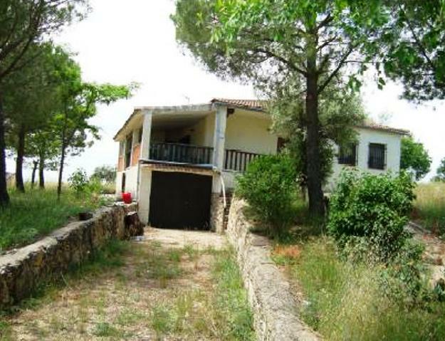 Chalet en Villar de Cañas