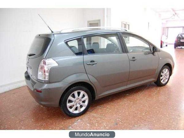 Toyota Verso 1.8i Sol Aut. **IMPECABLE**