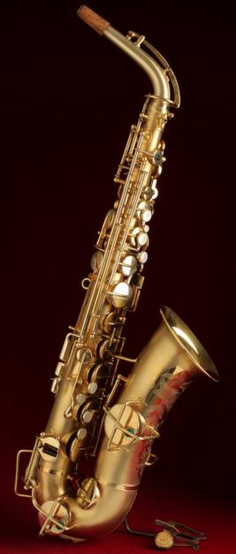 Vintage 1924 Buescher saxofón GOLD y Grabado