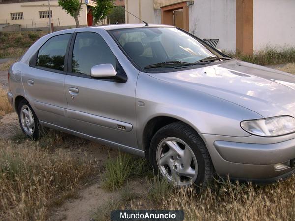 Particular vende Citroen Xsara gasolina 1.8 16V VTS 5p.