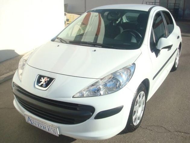 PEUGEOT 207 1.4HDI