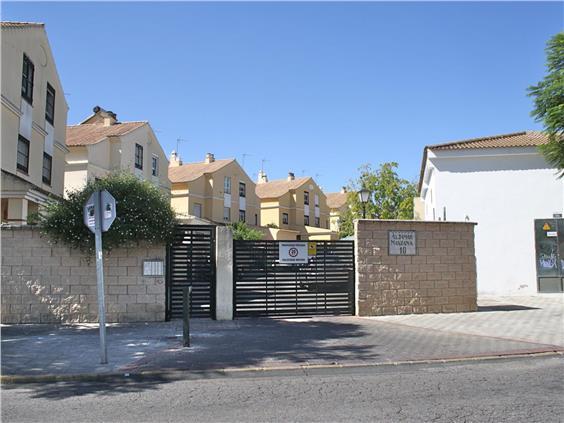 Casa pareada en Tomares