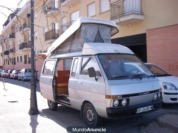 Nissan Vanette  muy económica, completamente acondicionada para camping, pocos kilometros.