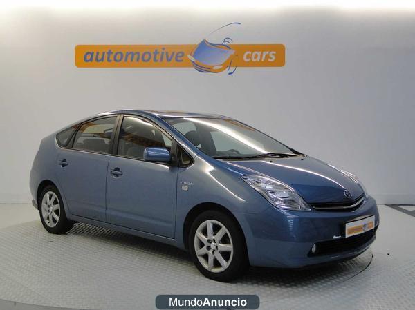 Toyota Prius 1.5 VVT-I HSD 7