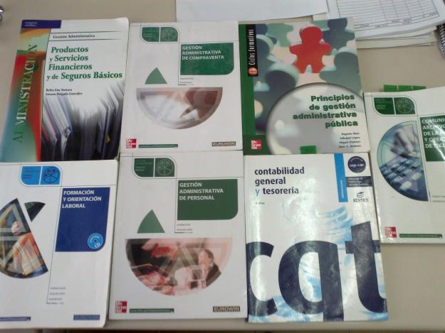 Vendo libros para el Ciclo Formativo de Grado Medio de Auxiliar Administrativo - Toledo