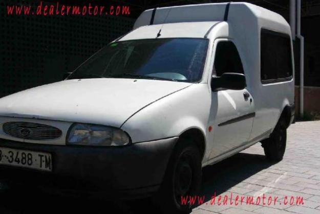 Venta de coche Ford COURIER KOMBI 1.8 D 60cv 3p '98 en Barcelona