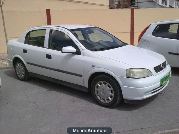 Opel Astra 2.0