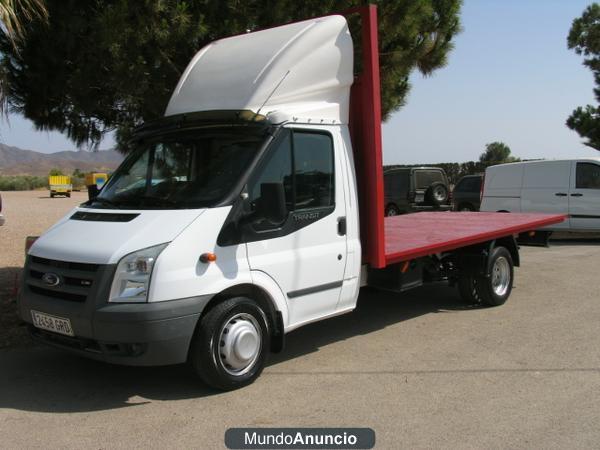 FORD TRANSIT 140 CV CON PLATAFORMA DE 2.009.