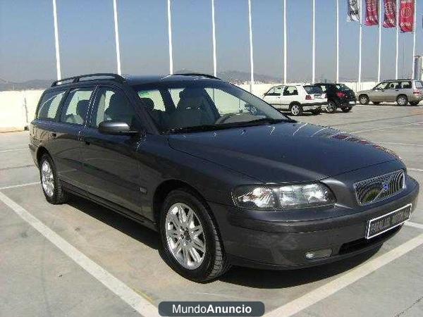 Volvo V70 2.4D Momentum Aut.