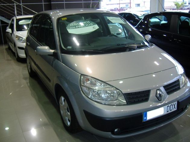 RENAULT SCENIC 1.5 dci confort