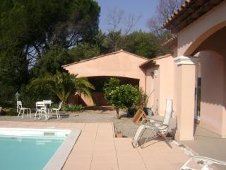 Villa : 6/6 personas - piscina - frejus  var  provenza-alpes-costa azul  francia