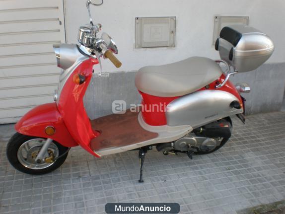 VENDO TODO TERRENO Y CICLOMOTOR, TODO POR 1500E...