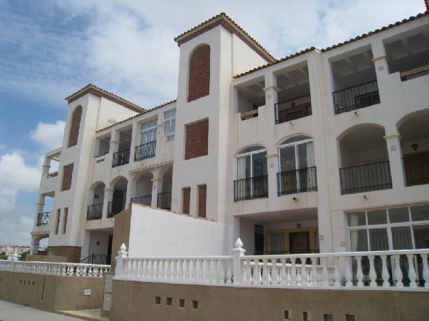 2b  , 1ba   in Punta Prima,  Costa Blanca South   - 74950  EUR