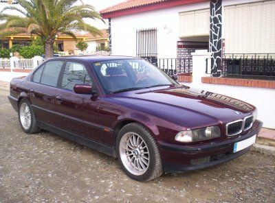 BMW SERIE 7 750IA - Sevilla