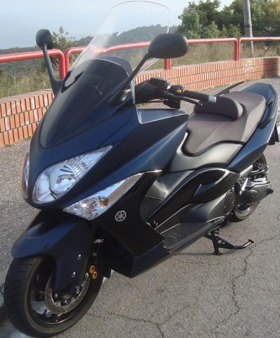 2010 Yamaha t-max negro 500 abs