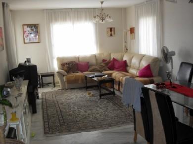 Apartamento con 2 dormitorios se vende en Estepona, Costa del Sol