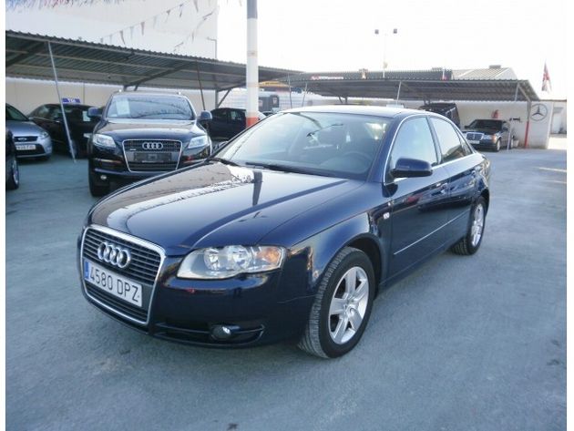 AUDI A4  AVANT 2.0TDI MULTITR. 143 DPF