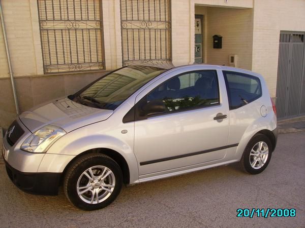 Citroen    C-2      1.100  inyeccion