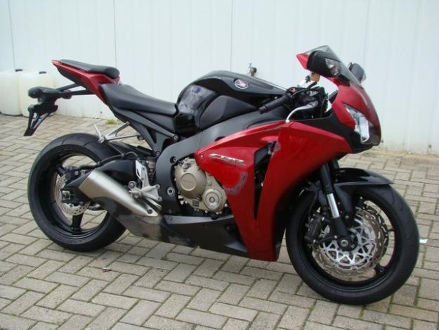 Honda cbr 1000 rr