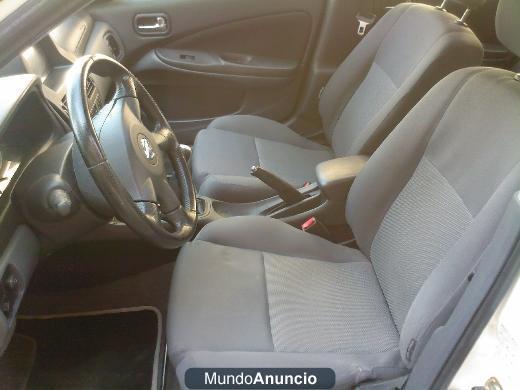 Nissan Almera 2.2dCI --AÑO 2005--ACEPTO CAMBIO Y COMPRO CONTADO 3300 €