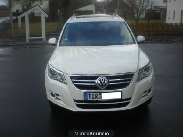 Urgentee: Volkswagen Tiguan 2.0 TDI, bianco,12-2008, 9500 KM, 12000 EURO