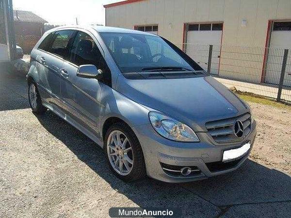 Mercedes-Benz B 200 SPORT PAKET/SENSOR APARCA