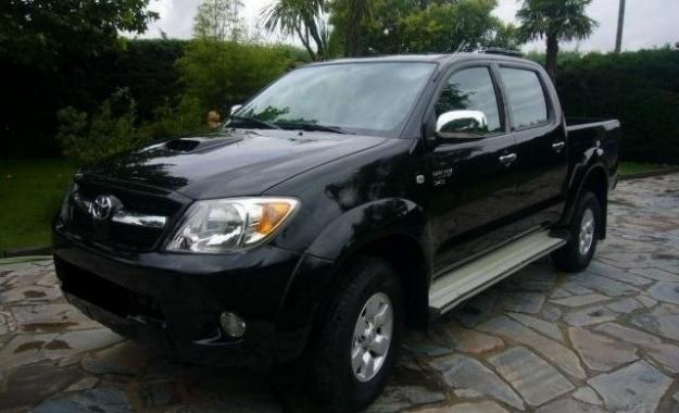 2008 Toyota Hilux 2.5 D-4D Doble Cabina GX Negro