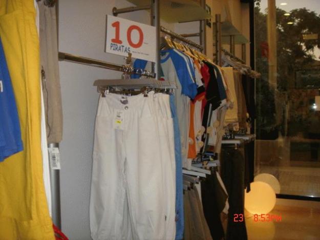 vendo restos de ropa chico-chica, cinturones, bisuteria