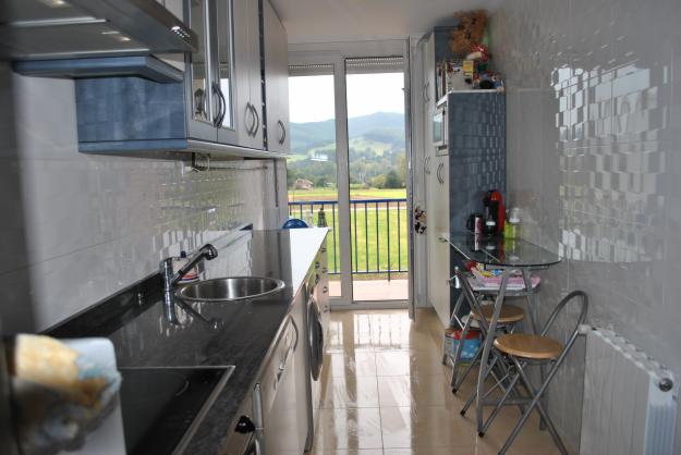 urge venta, estupendo piso 116000 euros