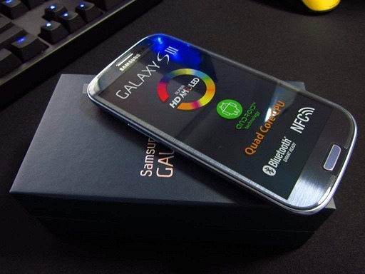 Samsung i9300 galaxy s3 azul carbono nuevo - liberado + REGALO