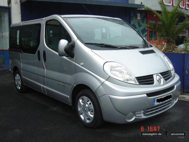 Vendo Renault Trafic Traf. 2.0dCi Com.9 29 LN 115 del Año 2007