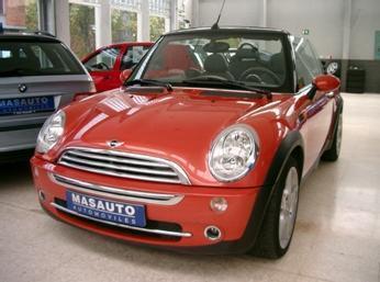 Venta de Mini Cooper Cabrio 116 CV. '04 en Basauri