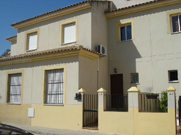 Casa adosada en Lebrija