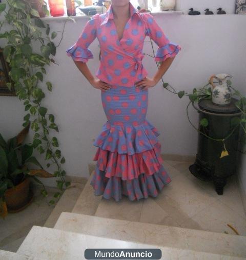 SE VENDE TRAJE DE FLAMENCA