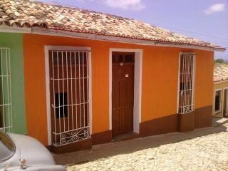 Habitaciones : 2 habitaciones - 7 personas - junto al mar - vistas a mar - trinidad  cuba