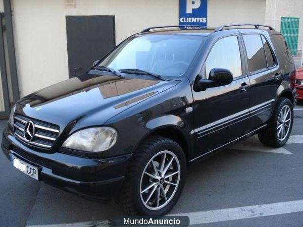 Mercedes-Benz ML 320 AUTO