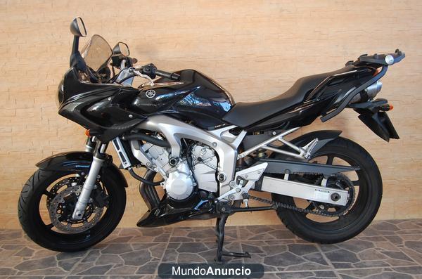 SE VENDE YAMAHA FAZER FZ6