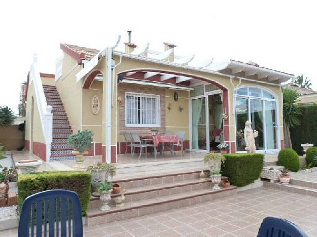 Chalet en Orihuela-Costa