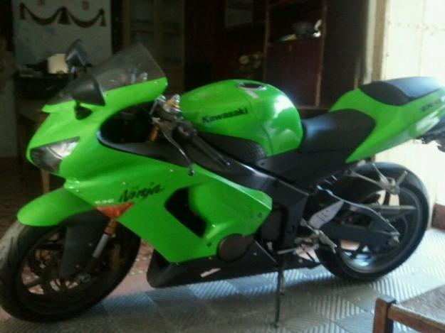 Vendo Kawasaki ZX6R