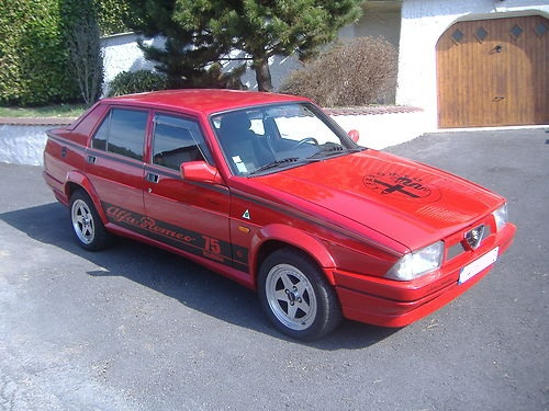 Alfa Romeo 75 1.8 IE cat