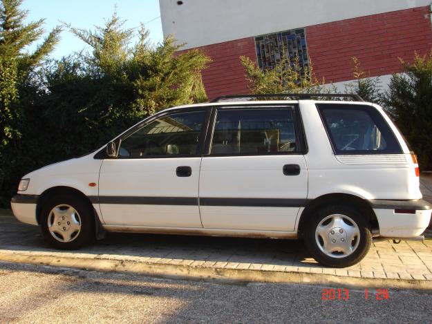 vendo mitsubishi space wagon glx td-98