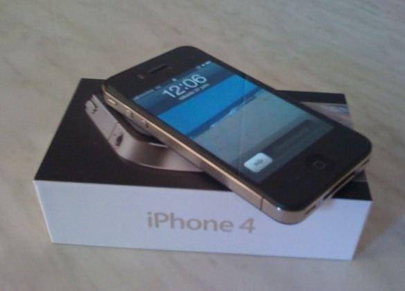 Iphone 4 negro 16 GB