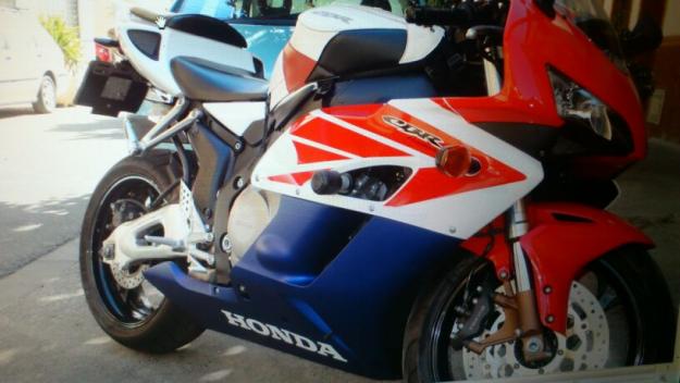 Vendo cbr1000rr