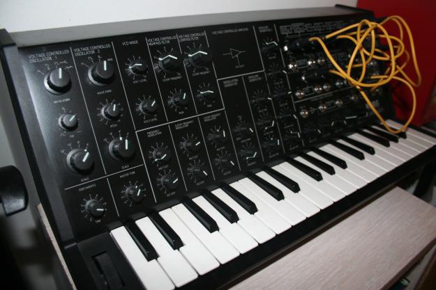 vendo controlador KORG MS-20 LEGACY COLLECTION