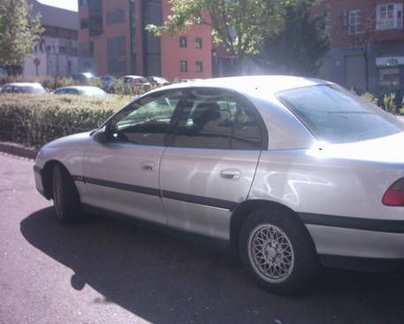 Opel Omega 2.5 TD