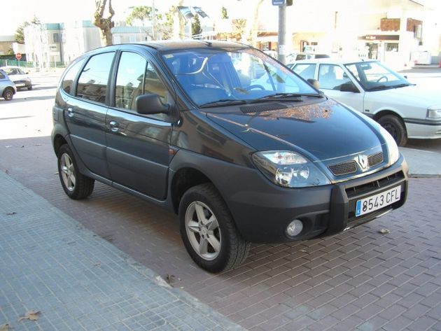 RENAULT SCENIC PRIVILEG 4X4