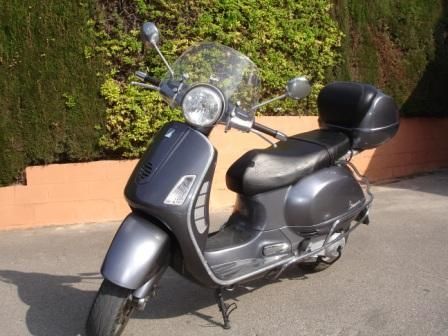 VENDO VESPA GT200L GRANTURISMO AUTOMATICA